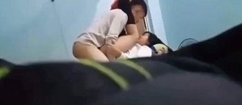 Đang địt bạn trai thì bố mẹ về bất ngờ