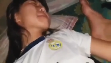 Fan Real Madrid chỉ biết khóc vì sướng
